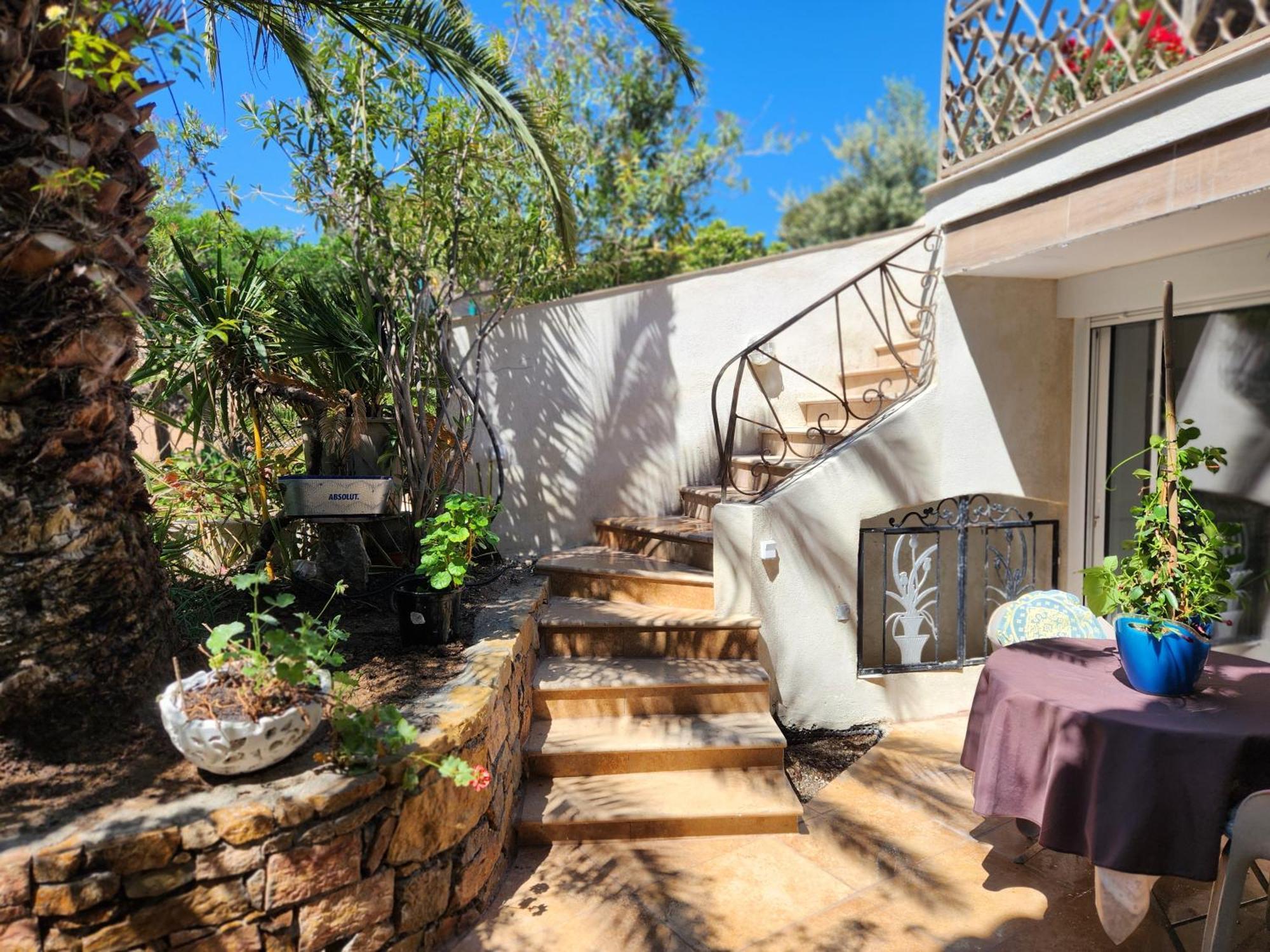 Les Rosieres Sainte Maxime-Golf De Saint Tropez, Climatisee Bilik gambar