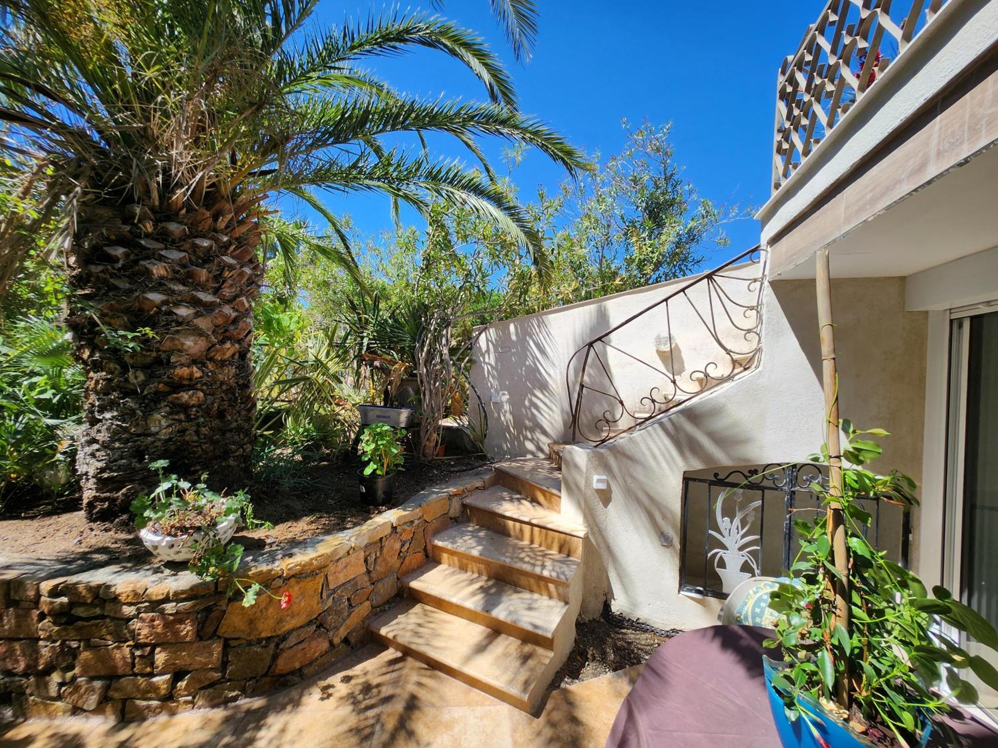 Les Rosieres Sainte Maxime-Golf De Saint Tropez, Climatisee Luaran gambar