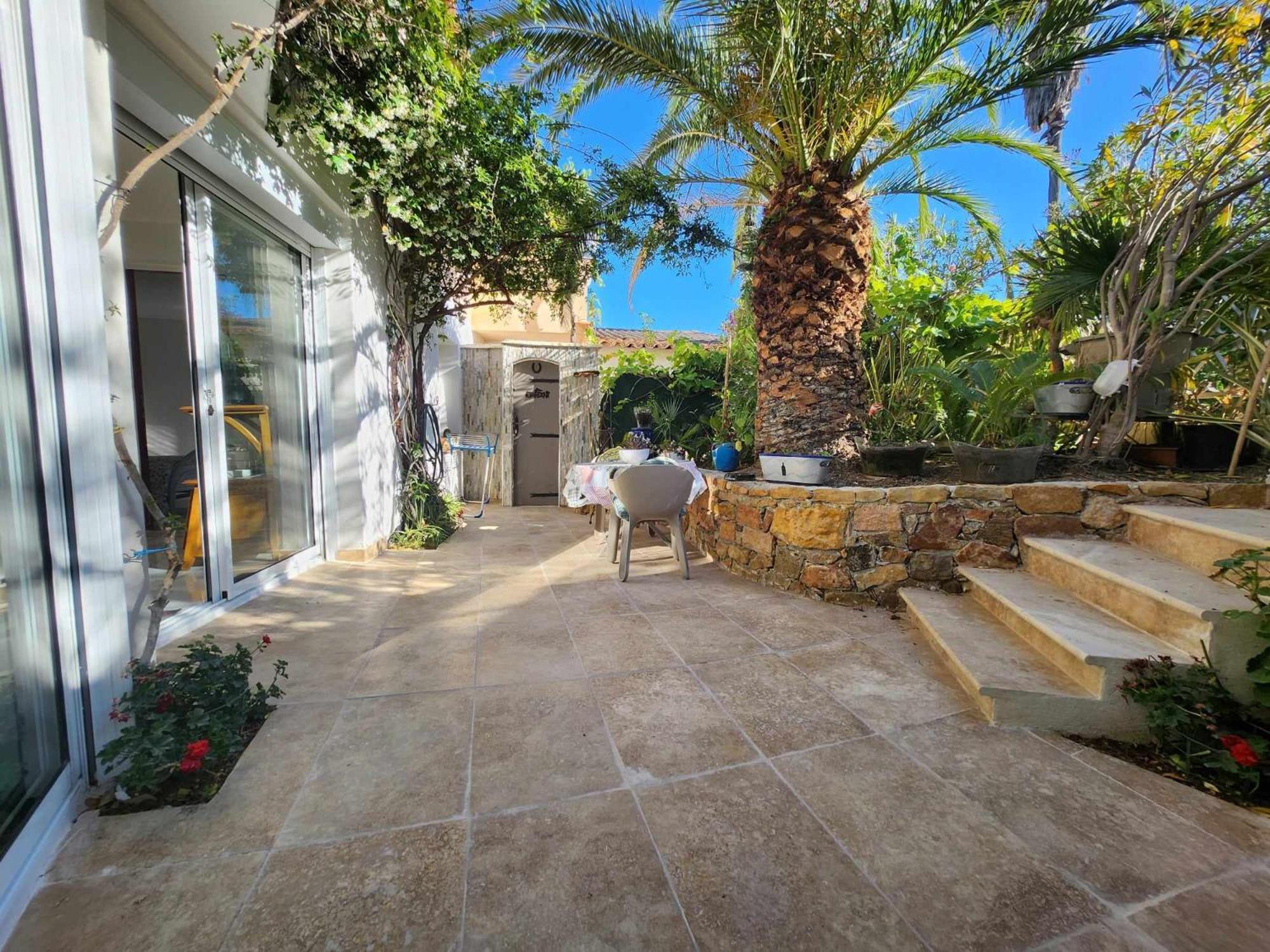 Les Rosieres Sainte Maxime-Golf De Saint Tropez, Climatisee Luaran gambar